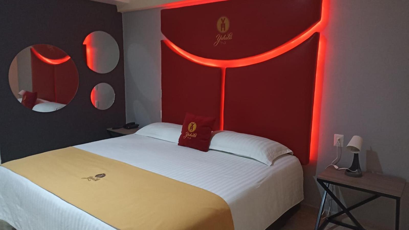Hotel Yahalis Jilotepec de Abasolo 外观 照片